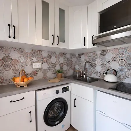 Sady Zoliborskie Cosy&comfy Apartment